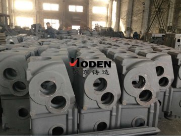 減速機箱體鑄件是由什么材料制成的？